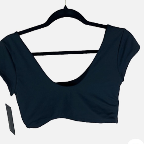 Mono b Women's Black Cap Sleeve Knot Front Athletic Top Size L - Picture 2 of 9